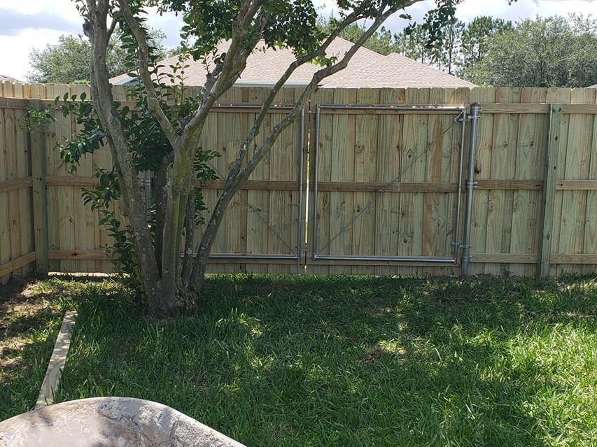 Wood Fence by Ocala Florida fence company
