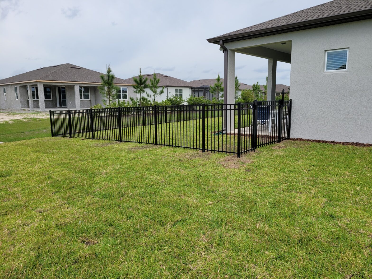 Photo of a Ocala Florida aluminum fence