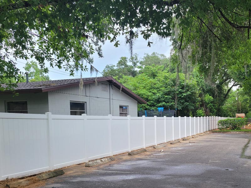 Fence with Vinyl Fence Project | Ocala Florida Fence Company in Ocala Florida